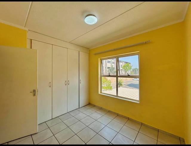 2 BEDROOM APARTMENT FOR SALE IN FERNDALE